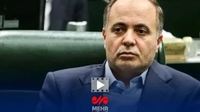 نوری قزلجه: دشمن دل خیلی پری از کشاورزان دارد