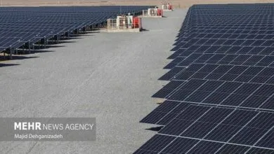 آغاز نصب نیروگاههای خورشیدی در محوطه پستهای برق