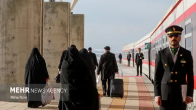 گرانی بلیت قطار در روزهای شلوغ بدسلیقگی شرکت راهآهن بود